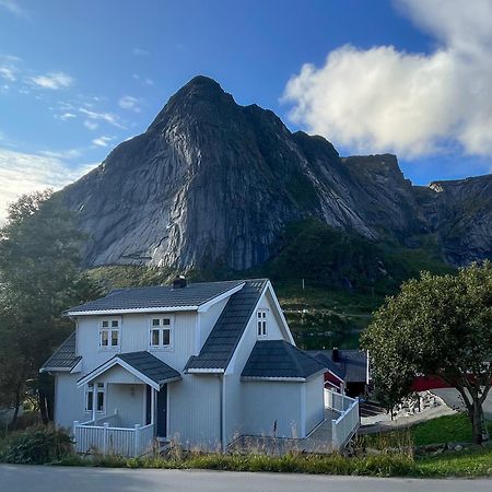 Husly Reine - Your Home With Reinebringen View Eksteriør bilde